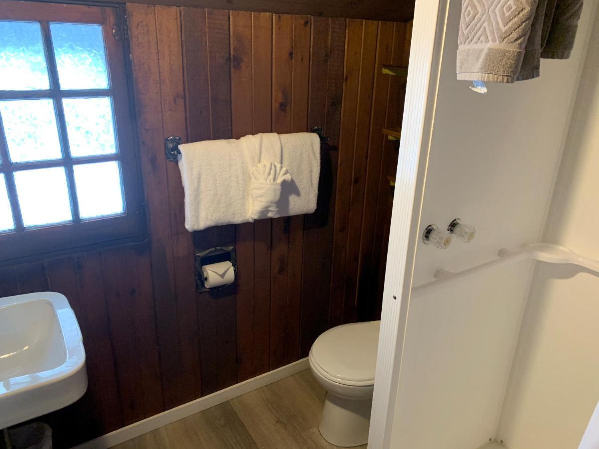 Rundle Chalets Canmore Bagian luar foto
